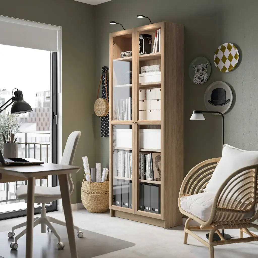 billy-oxberg-bookcase-with-glass-doors-oak-effect__1415087_pe975110_s5.webp