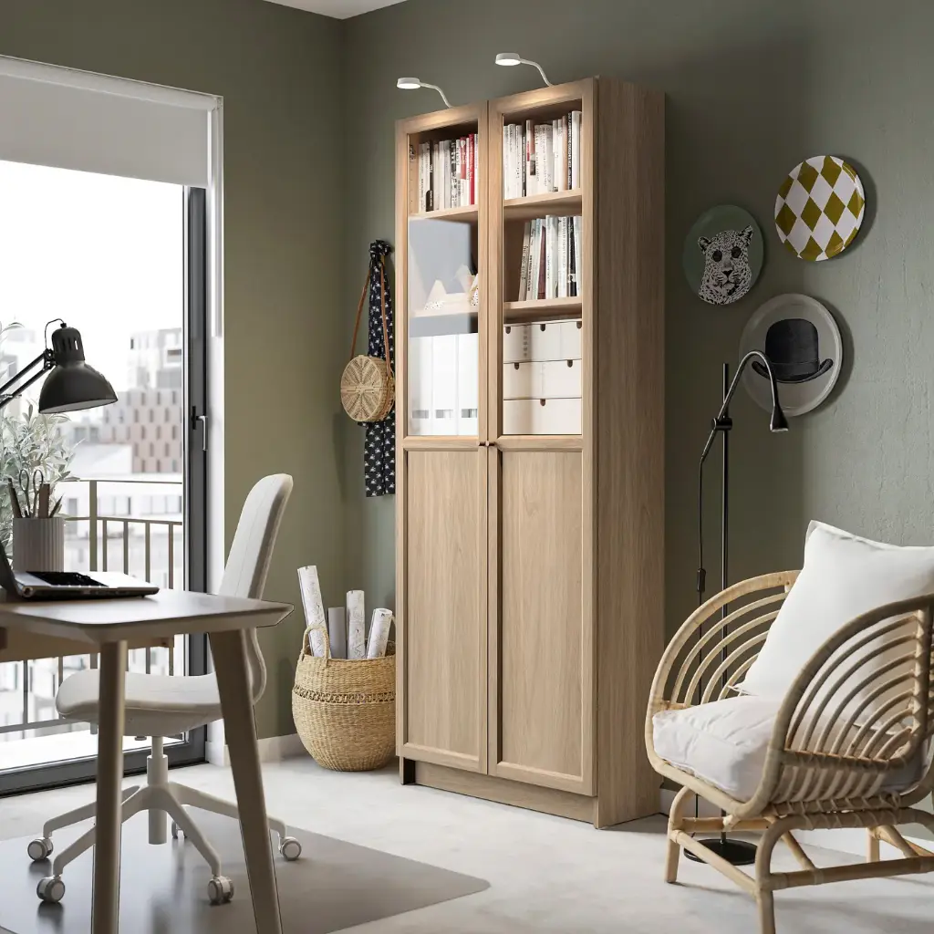 billy-oxberg-bookcase-with-panel-glass-doors-oak-effect__1415077_pe975094_s5.webp