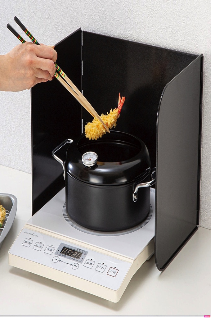 Nitori аяны салхины хаалт