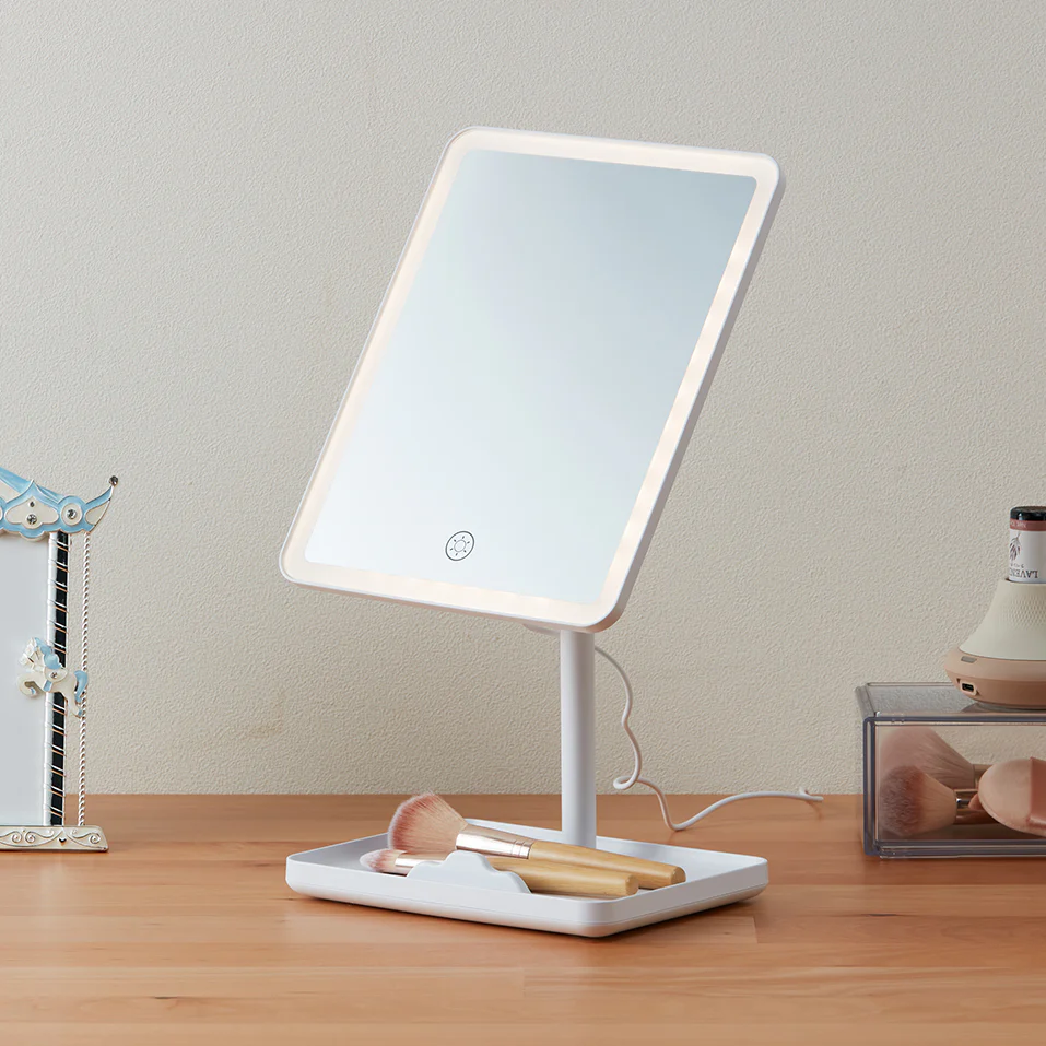 Nitori лед гэрэлтэй толь дунд