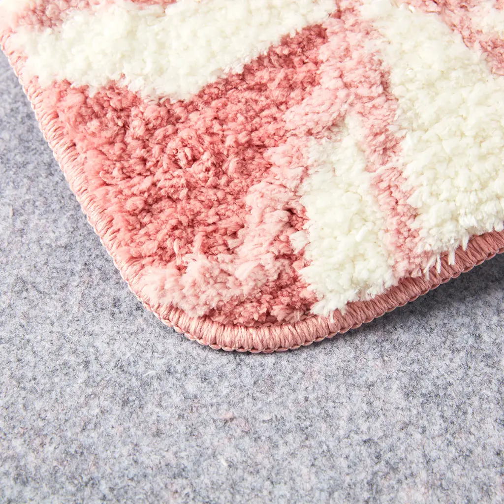 Nitori ягаан гишгүүр